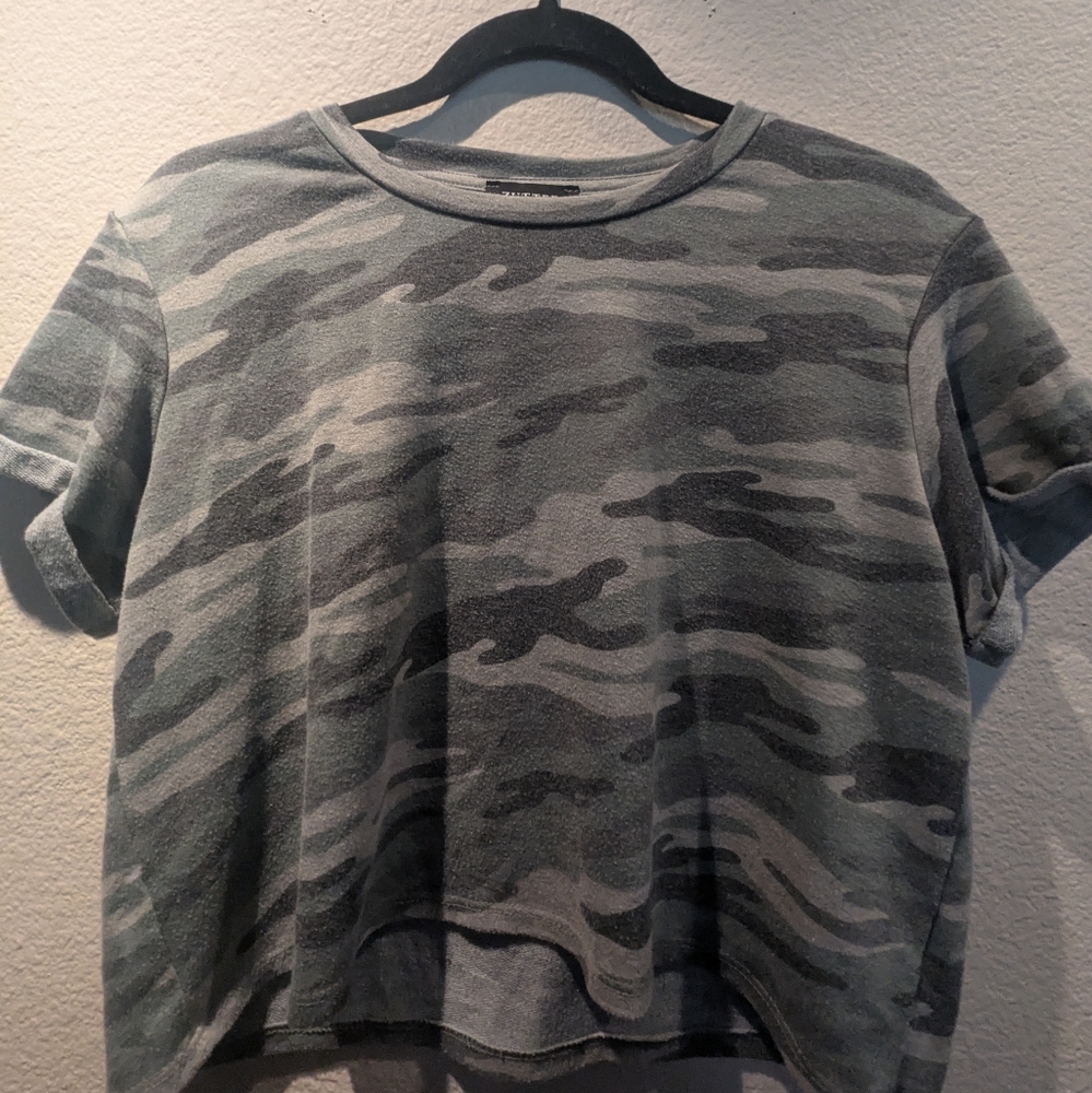 Zutter Green Camo Crop Top size medium